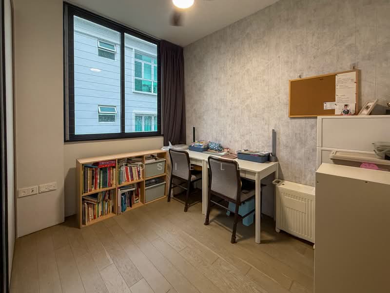 The Enclave Holland, 131 Holland Road, 4 Bedrooms, 1,389 sqft, Condominium For Sale, by Josie Lee, 500138182 - Study - PropertyGuru.com.sg