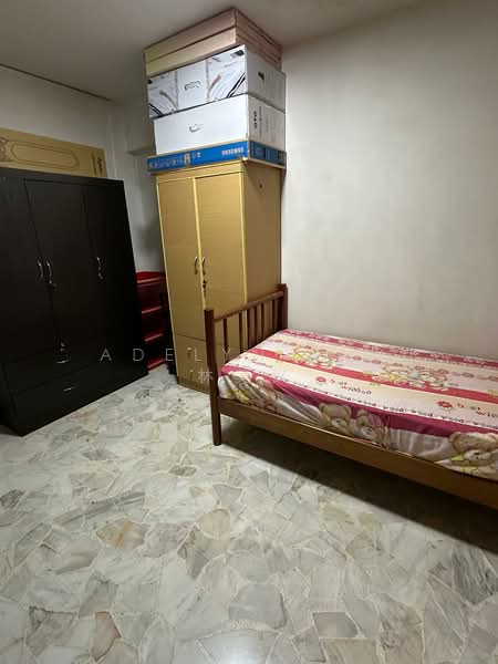 735 Yishun Street 72, 735 Yishun Street 72, Room Rental, 100 sqft, HDB Flat For Rent, by Adelyn Lam 林美仪, 500138192 - Bedroom - PropertyGuru.com.sg