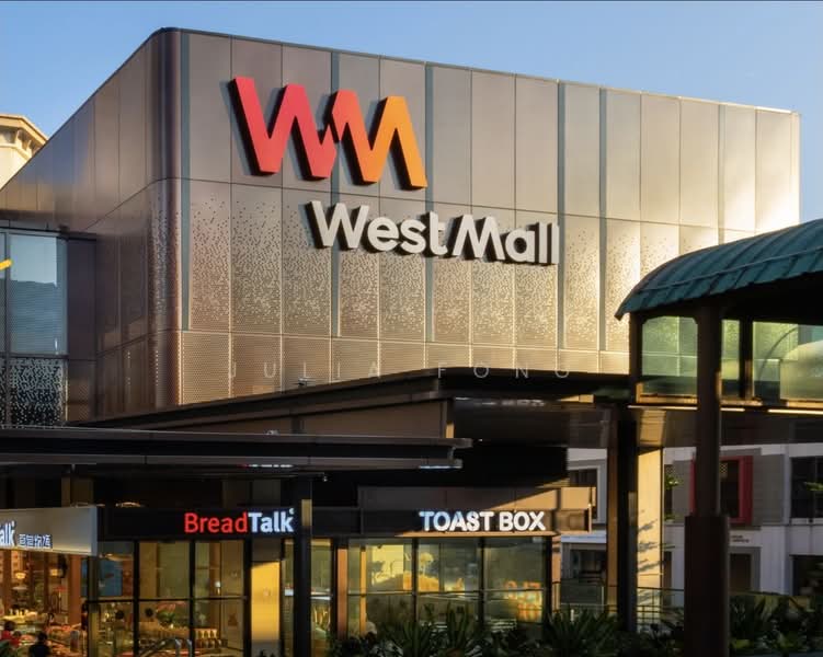 West Mall, 1 Bukit Batok Central Link, 1,193 sqft, Mall Shop For Rent, by Julia Fong, 500138196 - Exterior - CommercialGuru.com.sg