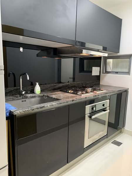 Bluwaters 2, 205 Jalan Loyang Besar, 2 Bedrooms, 872 sqft, Condominium For Rent, by Margaret Tan, 500138230 - Kitchen - PropertyGuru.com.sg
