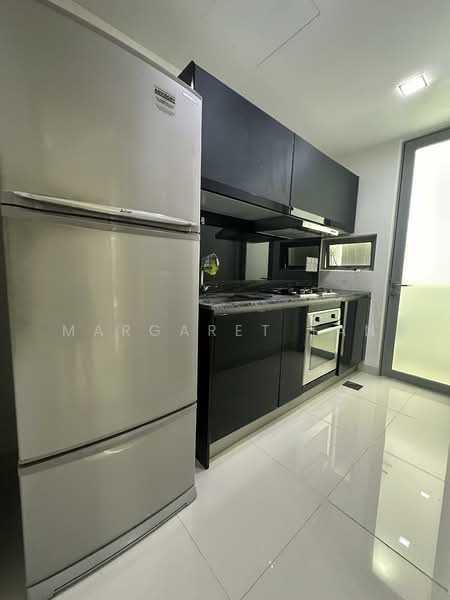 Bluwaters 2, 205 Jalan Loyang Besar, 2 Bedrooms, 872 sqft, Condominium For Rent, by Margaret Tan, 500138230 - Kitchen - PropertyGuru.com.sg