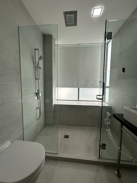 Bluwaters 2, 205 Jalan Loyang Besar, 2 Bedrooms, 872 sqft, Condominium For Rent, by Margaret Tan, 500138230 - Bathroom - PropertyGuru.com.sg
