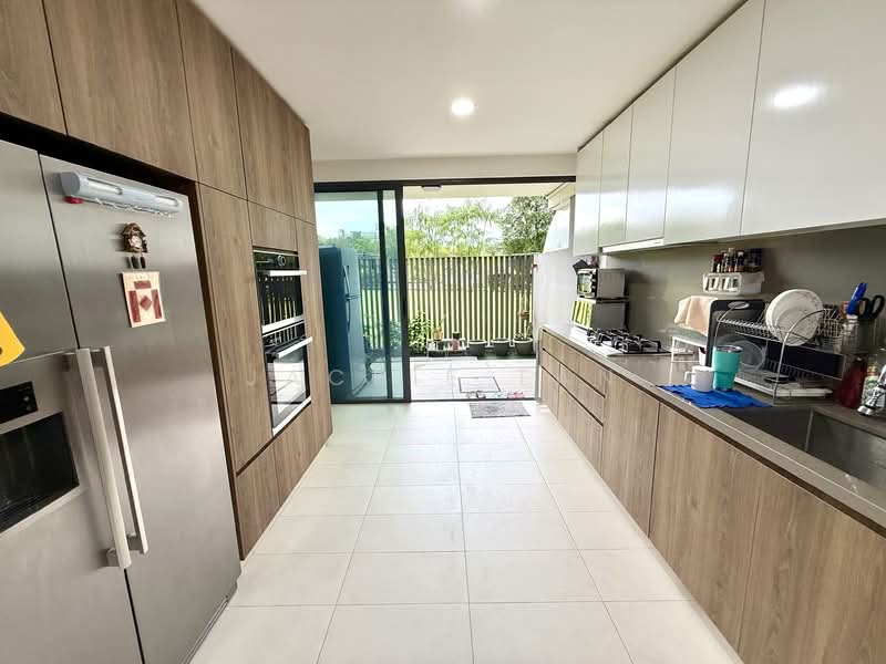 Nim Collection, Nim Terrace, 5 Bedrooms, 4,294 sqft, Terraced House For Sale, by JACKIE TAN, 500138233 - Kitchen - PropertyGuru.com.sg