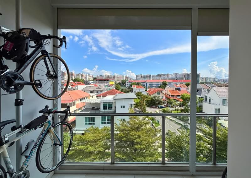 Gambir Ridge (Formerly Bartley Terrace, 18 Gambir Walk, 2 Bedrooms, 753 sqft, Condominium For Sale, by Katherine Kee, 500138243 - Balcony - PropertyGuru.com.sg