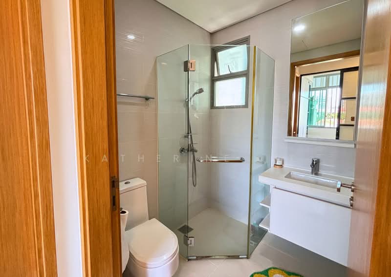 Gambir Ridge (Formerly Bartley Terrace, 18 Gambir Walk, 2 Bedrooms, 753 sqft, Condominium For Sale, by Katherine Kee, 500138243 - Bathroom - PropertyGuru.com.sg