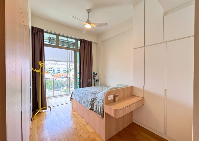 Gambir Ridge (Formerly Bartley Terrace, 18 Gambir Walk, 2 Bedrooms, 753 sqft, Condominium For Sale, by Katherine Kee, 500138243 - Master Bedroom - PropertyGuru.com.sg