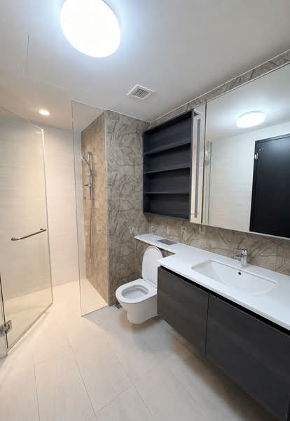 Sims Urban Oasis, 12 Sims Drive, 2 Bedrooms, 700 sqft, Condominium For Sale, by Xu Weiru, 500138246 - Bathroom - PropertyGuru.com.sg