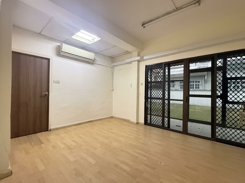 Freehold Large Bungalow at Orchard, , 6 Bedrooms, 7,000 sqft, Detached House For Sale, by Amber Li, 500138256 - Interior - PropertyGuru.com.sg