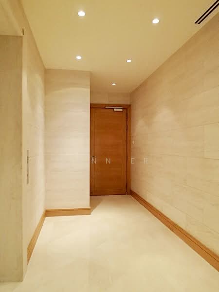 Ardmore Park, 15 Ardmore Park, 4 Bedrooms, 2,884 sqft, Condominium For Rent, by Lynn Er, 500138272 - Corridor - PropertyGuru.com.sg