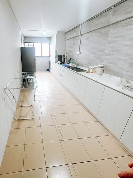 431 Bukit Panjang Ring Road, 431 Bukit Panjang Ring Road, 2 Bedrooms, 721 sqft, HDB Flat For Rent, by Amanda Hong, 500138278 - Kitchen - PropertyGuru.com.sg