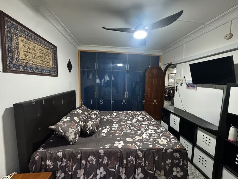 158 Woodlands Street 13, 158 Woodlands Street 13, 2 Bedrooms, 786 sqft, HDB Flat For Sale, by Siti Aisha Yassin, 500138291 - Bedroom - PropertyGuru.com.sg