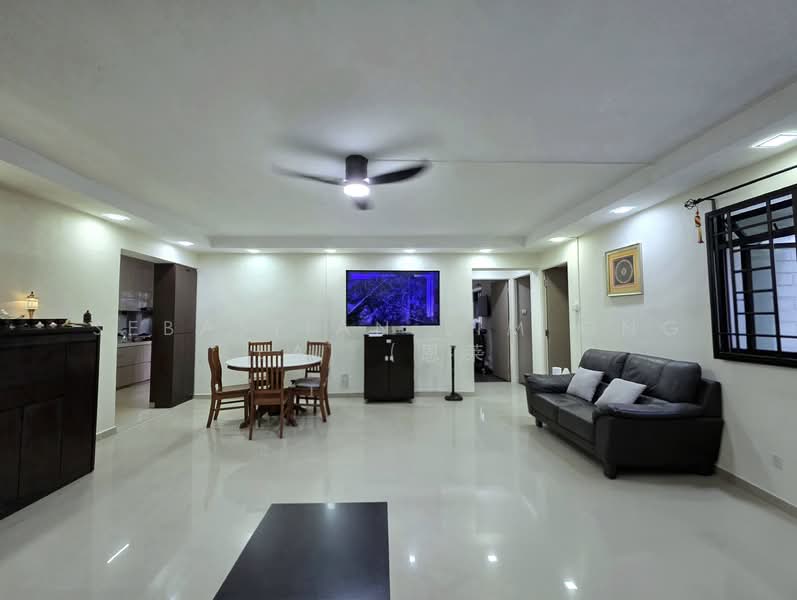 275B Jurong West Street 25, 275B Jurong West Street 25, 3 Bedrooms, 1,195 sqft, HDB Flat For Sale, by Sebastian Lim Ong Lai (恩莱), 500138303 - Living Room - PropertyGuru.com.sg