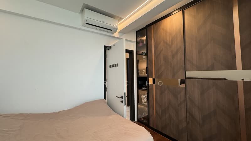 Canberra Residences, 501 Canberra Drive, 3 Bedrooms, 1,130 sqft, Condominium For Sale, by Edric Ho, 500138305 - Common Bedroom - PropertyGuru.com.sg