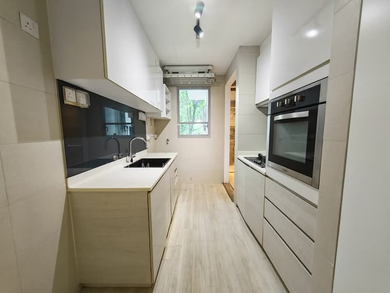 The Santorini, 27 Tampines Street 86, 3 Bedrooms, 915 sqft, Condominium For Rent, by Edmund Lim, 500138316 - Kitchen - PropertyGuru.com.sg