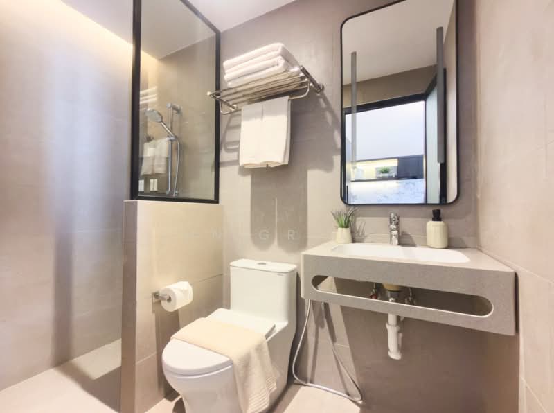 Coliwoo Resort Changi. First Co-Living Resort Chalet in Singapore., , 1 Bedroom, 400 sqft, Terraced House For Rent, by Coliwoo, 500138328 - Bathroom - PropertyGuru.com.sg