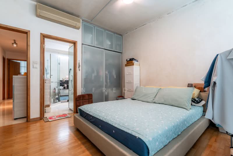 Joo Chiat; 1km to Tao Nan Primary, , 3 Bedrooms, 1,324 sqft, Apartment For Sale, by Manfred Lau, 500138332 - Bedroom - PropertyGuru.com.sg