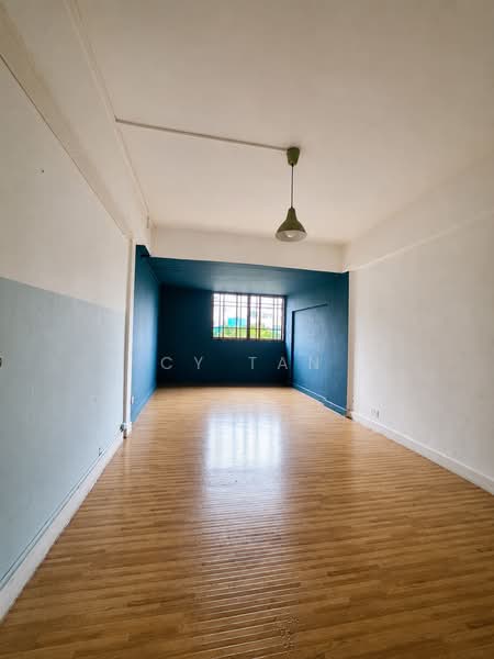 166 Woodlands Street 13, 166 Woodlands Street 13, 2 Bedrooms, 883 sqft, HDB Flat For Rent, by CY TAN, 500138351 - Interior - PropertyGuru.com.sg
