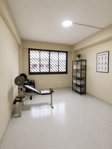 215 Choa Chu Kang Central, 215 Choa Chu Kang Central, 3 Bedrooms, 1,119 sqft, HDB Flat For Sale, by Phil Wong, 500138357 - Gym - PropertyGuru.com.sg