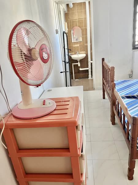 108 Woodlands Street 13, 108 Woodlands Street 13, Room Rental, 110 sqft, HDB Flat For Rent, by Elaine Tan, 500138359 - Bedroom - PropertyGuru.com.sg