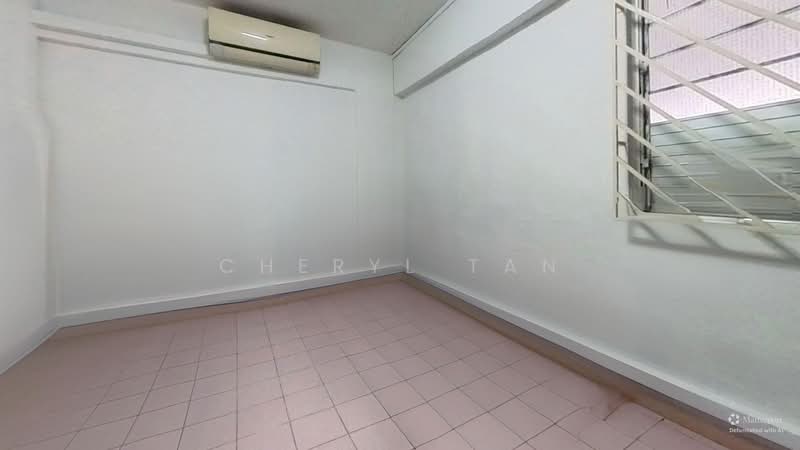 215 Serangoon Avenue 4, 215 Serangoon Avenue 4, 3 Bedrooms, 1,022 sqft, HDB Flat For Sale, by Cheryl Tan, 500138365 - Bedroom - Defurnished  - PropertyGuru.com.sg