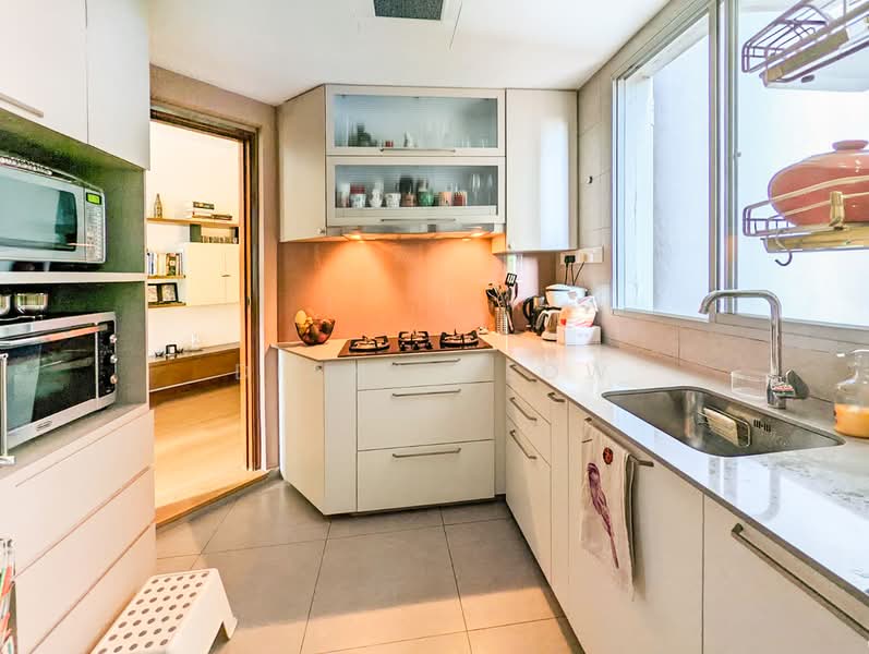 The Bayshore, 26 Bayshore Road, 2 Bedrooms, 947 sqft, Condominium For Rent, by Diana Teow, 500138371 - Kitchen - PropertyGuru.com.sg
