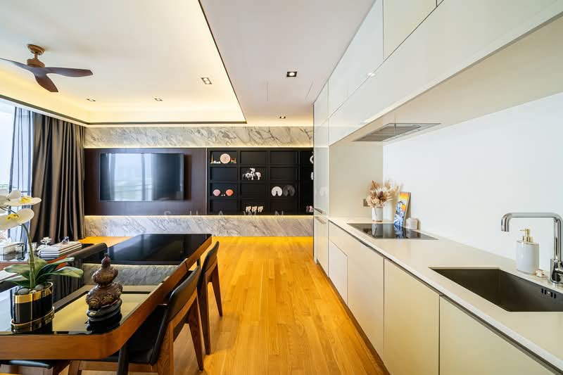 Hilltops, 99 Cairnhill Circle, 2 Bedrooms, 807 sqft, Condominium For Sale, by Shawn Tay, 500138373 - Living Room - PropertyGuru.com.sg
