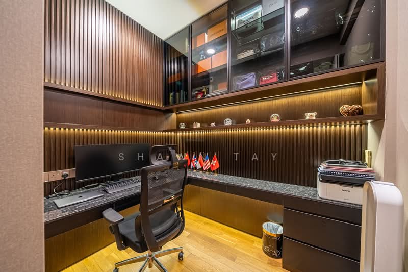 Hilltops, 99 Cairnhill Circle, 2 Bedrooms, 807 sqft, Condominium For Sale, by Shawn Tay, 500138373 - Study - PropertyGuru.com.sg