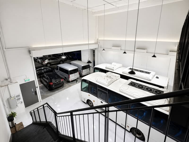 REVV, 1 Corporation Drive, 3,380 sqft, Factory / Workshop (B2) For Sale, by Sherry Yeo, 500138376 - Car Park - CommercialGuru.com.sg