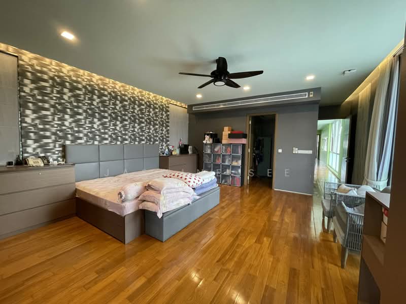 Greenview Crescent, Greenview Crescent, Tanglin / Holland / Bukit Timah, 6 Bedrooms, 5,113 sqft, Detached House For Sale, by Jasmine See, 500138380 - Bedroom - PropertyGuru.com.sg