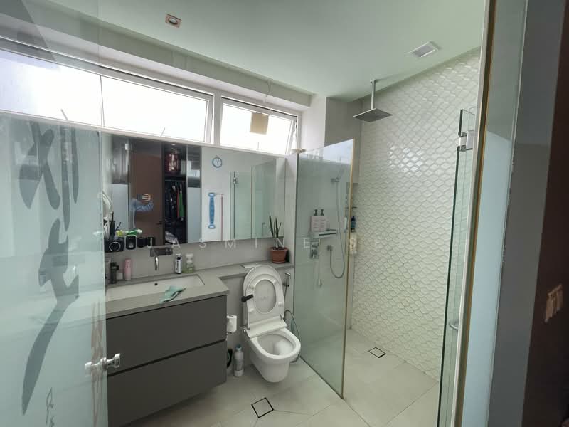 Greenview Crescent, Greenview Crescent, Tanglin / Holland / Bukit Timah, 6 Bedrooms, 5,113 sqft, Detached House For Sale, by Jasmine See, 500138380 - Bathroom - PropertyGuru.com.sg