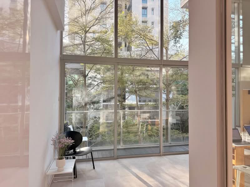Regency Suites, 38 Kim Tian Road, 2 Bedrooms, 1,055 sqft, Apartment For Rent, by Desiree Leung, 500138389 - Balcony - PropertyGuru.com.sg