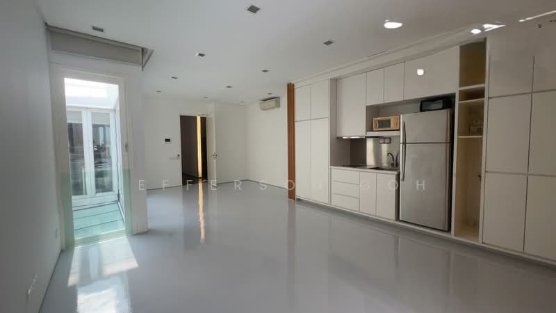 Mohamed Sultan Road, Mohamed Sultan, 800 sqft, Office For Rent, by Jefferson Goh, 500138393 - Kitchen - CommercialGuru.com.sg