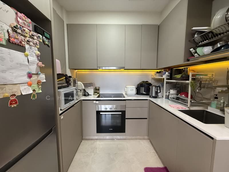 The Enclave Holland, 131 Holland Road, 3 Bedrooms, 1,388 sqft, Condominium For Sale, by Charlotte Ang, 500138404 - Kitchen - PropertyGuru.com.sg