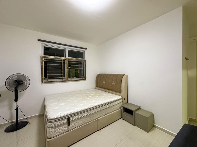 815C Choa Chu Kang Avenue 7, 815C Choa Chu Kang Avenue 7, Room Rental, 200 sqft, HDB Flat For Rent, by Lin Ming Yao 林明尧, 500138406 - Bedroom - PropertyGuru.com.sg