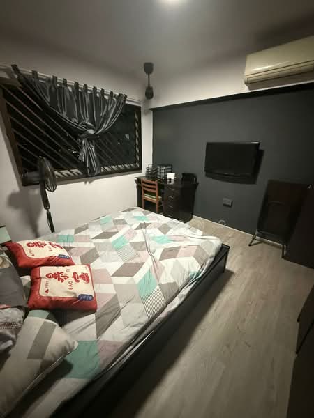931 Jurong West Street 92, 931 Jurong West Street 92, Room Rental, 100 sqft, HDB Flat For Rent, by Ong Kong Joo, 500138422 - Bedroom - PropertyGuru.com.sg