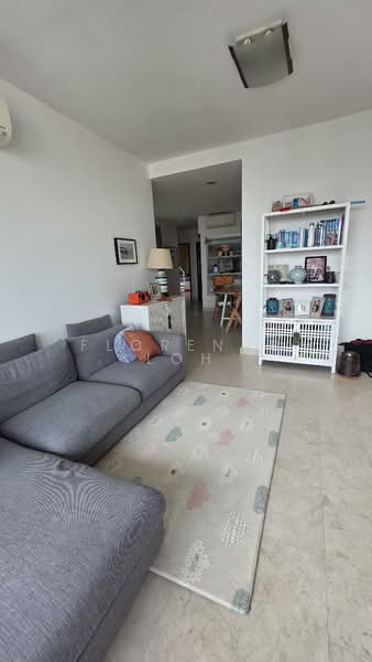 The Grandhill, 39 Pasir Panjang Hill, 3 Bedrooms, 1,259 sqft, Condominium For Sale, by Florence Loh, 500138425 - Living Room - PropertyGuru.com.sg