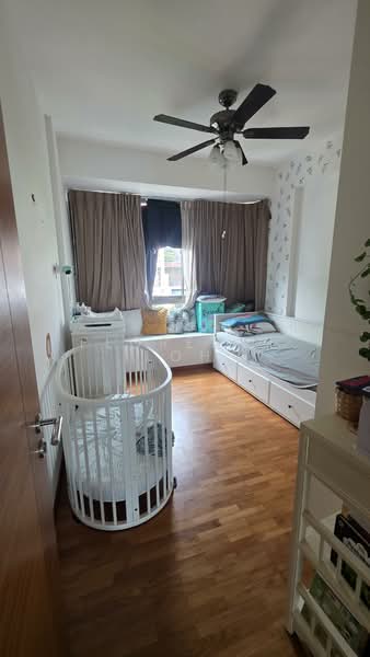 The Grandhill, 39 Pasir Panjang Hill, 3 Bedrooms, 1,259 sqft, Condominium For Sale, by Florence Loh, 500138425 - Bedroom - PropertyGuru.com.sg