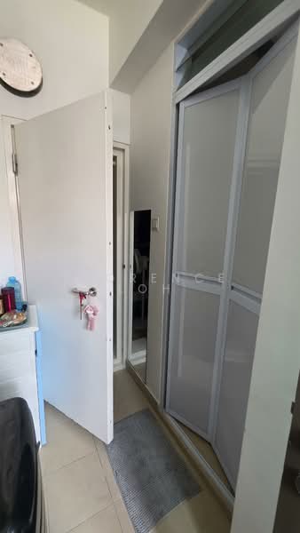 The Grandhill, 39 Pasir Panjang Hill, 3 Bedrooms, 1,259 sqft, Condominium For Sale, by Florence Loh, 500138425 - Interior - PropertyGuru.com.sg