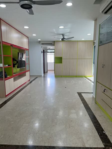 Trellis Towers, 700 Toa Payoh Lorong 1, 4 Bedrooms, 1,647 sqft, Condominium For Sale, by Irene Low, 500138443 - Living Room - PropertyGuru.com.sg
