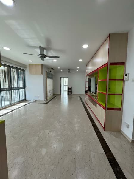 Trellis Towers, 700 Toa Payoh Lorong 1, 4 Bedrooms, 1,647 sqft, Condominium For Sale, by Irene Low, 500138443 - Living Room - PropertyGuru.com.sg