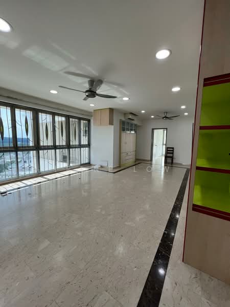 Trellis Towers, 700 Toa Payoh Lorong 1, 4 Bedrooms, 1,647 sqft, Condominium For Sale, by Irene Low, 500138443 - Living Room - PropertyGuru.com.sg