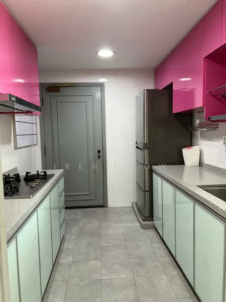 Trellis Towers, 700 Toa Payoh Lorong 1, 4 Bedrooms, 1,647 sqft, Condominium For Sale, by Irene Low, 500138443 - Kitchen - PropertyGuru.com.sg