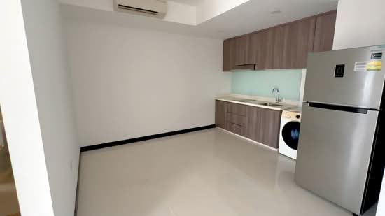 Sundance Suites, 12 Duku Place, 1 Bedroom, 603 sqft, Condominium For Rent, by Octavian ., 500138448 - PropertyGuru.com.sg