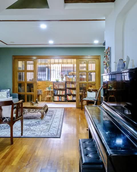 357 Bukit Batok Street 31, 357 Bukit Batok Street 31, 4 Bedrooms, 1,657 sqft, HDB Flat For Sale, by Mahfudz Zainal, 500138452 - Living Room - PropertyGuru.com.sg