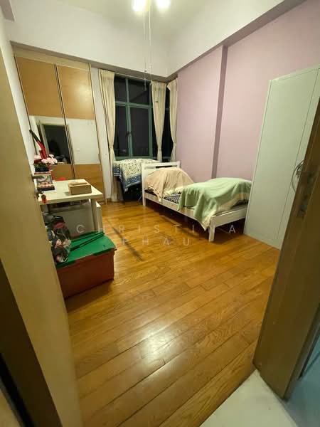 Tanglin Regency, 381 Tanglin Road, 3 Bedrooms, 1,109 sqft, Condominium For Rent, by Christina Phau, 500138454 - PropertyGuru.com.sg