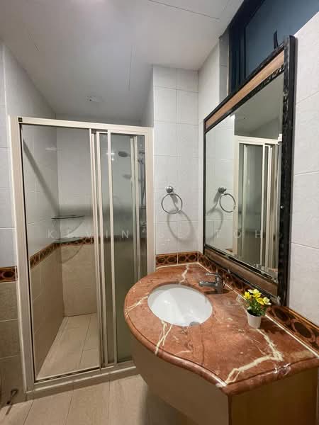 Glendale Park, 23 Hillview Avenue, Room Rental, 200 sqft, Condominium For Rent, by Kevin Seetoh, 500138455 - Bathroom - PropertyGuru.com.sg