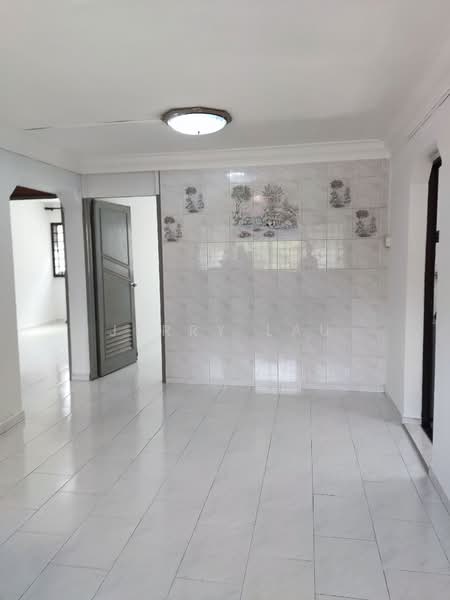 659 Yishun Avenue 4, 659 Yishun Avenue 4, 3 Bedrooms, 980 sqft, HDB Flat For Rent, by Jerry Lau, 500138459 - PropertyGuru.com.sg