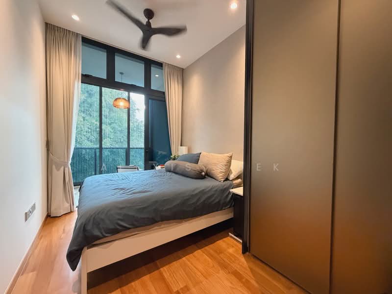 Van Holland, 188 Holland Road, 2 Bedrooms, 710 sqft, Condominium For Sale, by Alexis Quek, 500138460 - Bedroom - PropertyGuru.com.sg