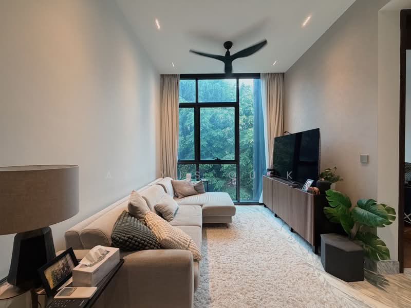 Van Holland, 188 Holland Road, 2 Bedrooms, 710 sqft, Condominium For Sale, by Alexis Quek, 500138460 - Living Room - PropertyGuru.com.sg