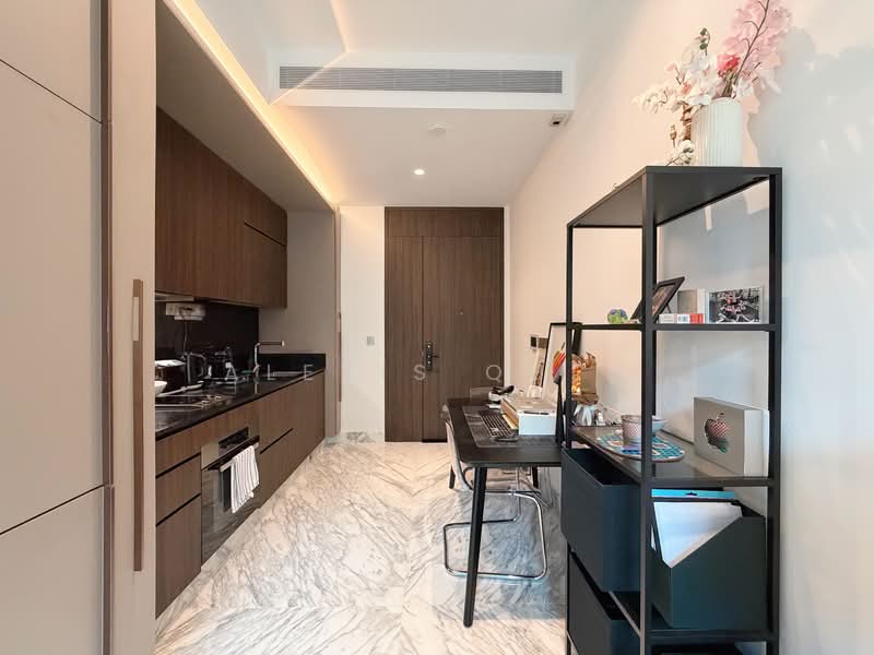 Van Holland, 188 Holland Road, 2 Bedrooms, 710 sqft, Condominium For Sale, by Alexis Quek, 500138460 - Kitchen - PropertyGuru.com.sg